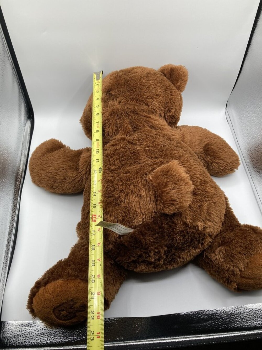 2009 Toys R Us Plush Bear 21” - Picture 6 of 6